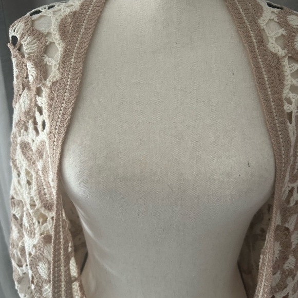 POL Cream and Tan Crochet Cardigan - Picture 8 of 8